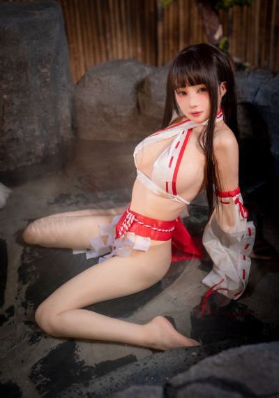 美女脱裤子屁屁软件